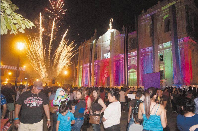 Celebración de la purísima en la ciudad de León.